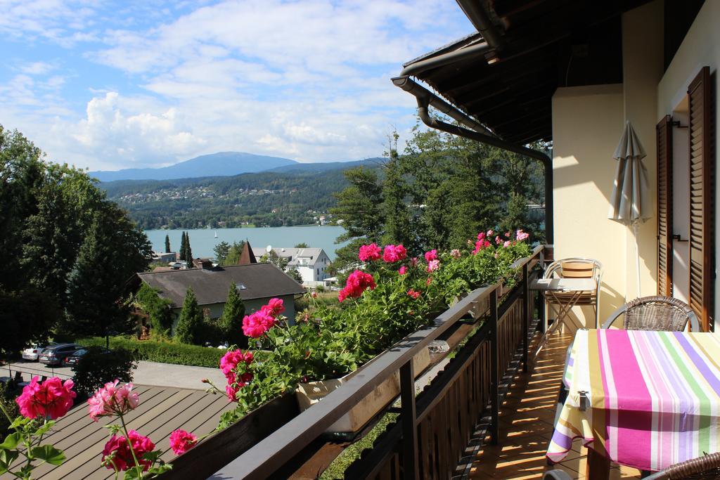 Dreimaderlhaus Apartamento Velden am Wörthersee Exterior foto