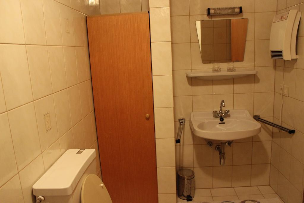 Dreimaderlhaus Apartamento Velden am Wörthersee Exterior foto