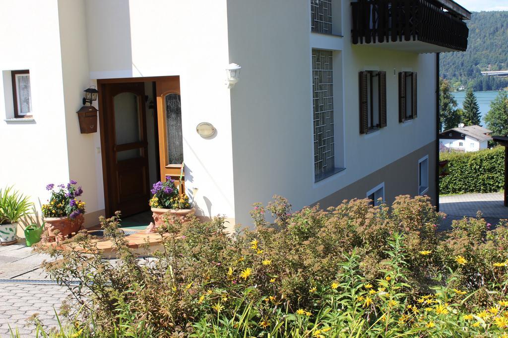 Dreimaderlhaus Apartamento Velden am Wörthersee Exterior foto