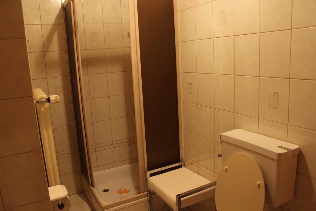 Dreimaderlhaus Apartamento Velden am Wörthersee Exterior foto